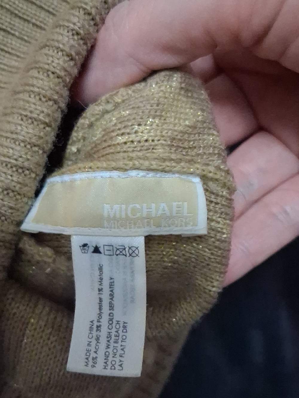 Michael Kors Tan/Beige/Gold Threading MK Logo Knit Cuff Beanie-Barely Worn, O/S - Picture 3 of 6